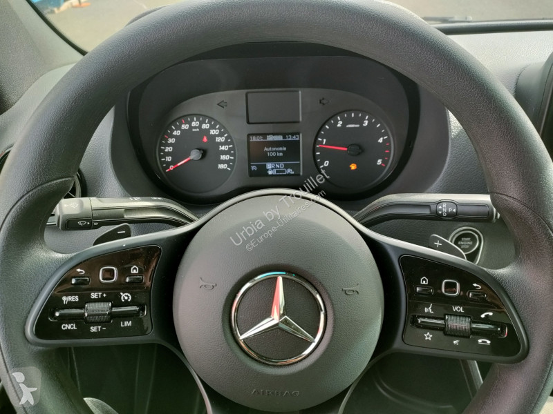 عربة نفعية Mercedes SPRINTER FOURGON