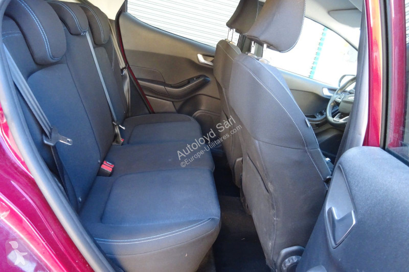 Véhicule utilitaire Ford FIESTA 1,0 I 95