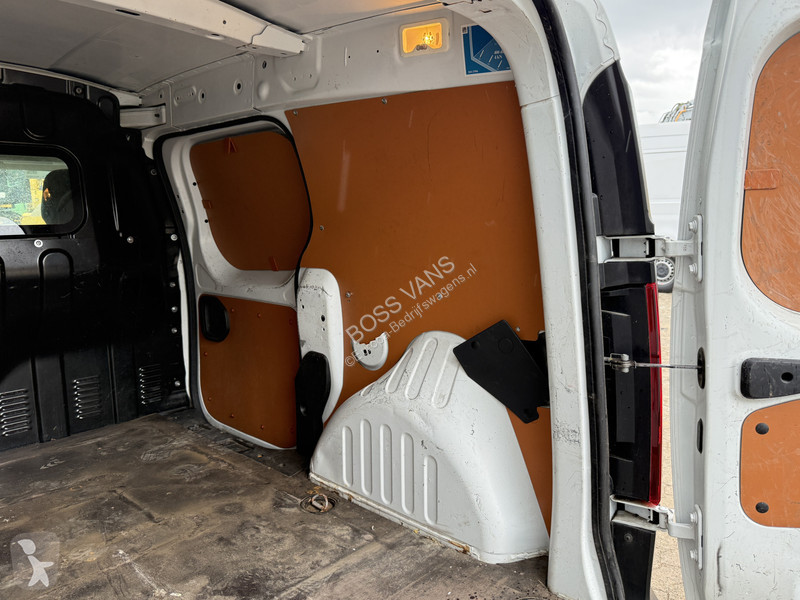 Véhicule utilitaire Renault 1.5 dCi 75pk L1...