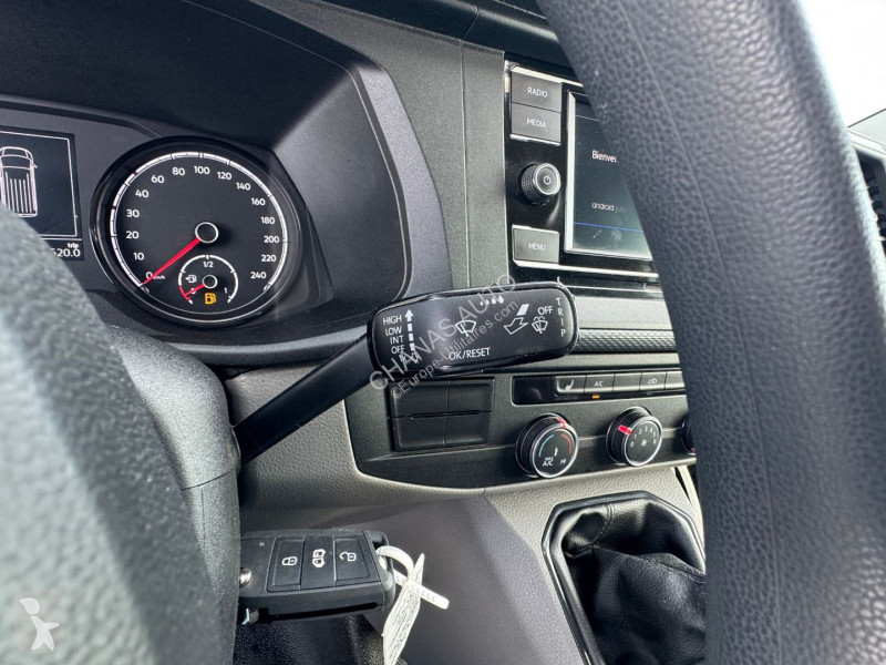 Véhicule utilitaire Volkswagen L1H1 2.0 TDI 110...