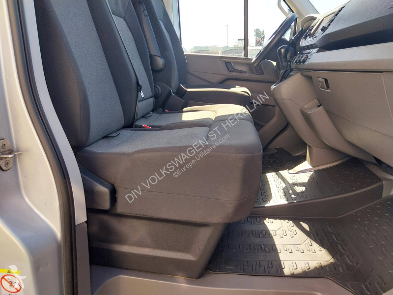 Volkswagen CRAFTER VAN 35 L3H3 2.0 TDI 177 CH...