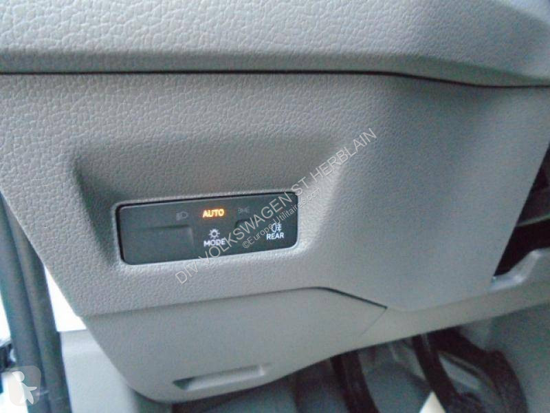 Volkswagen CRAFTER VAN 30 L3H3 2.0 TDI 140 CH van