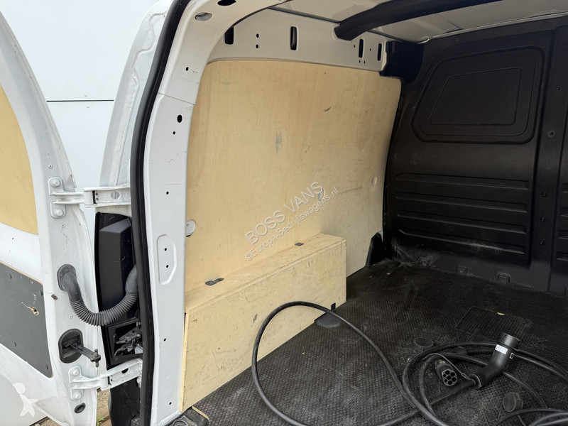 عربة نفعية Nissan EV 45kWh L1 260KM WLTP LED...