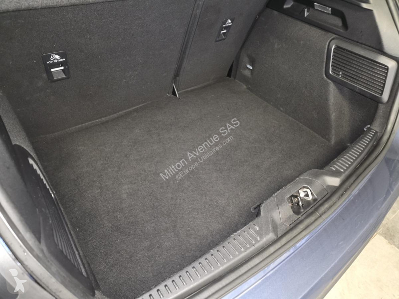 Véhicule utilitaire Ford FOCUS 1.0 EcoBoost...