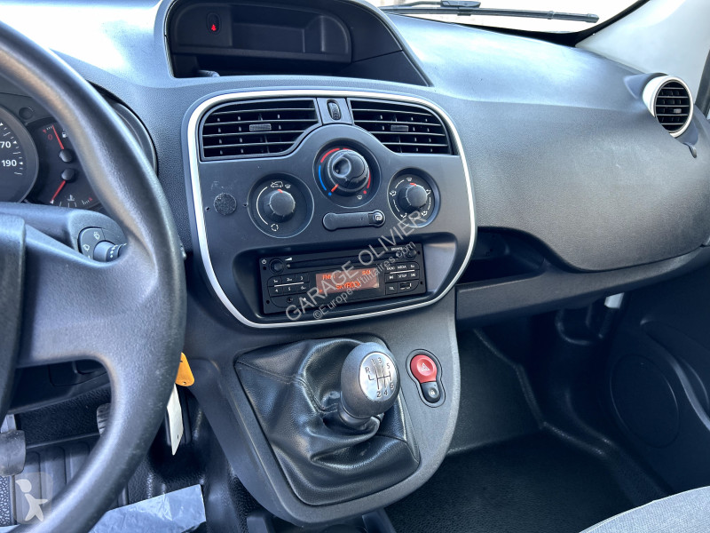 Véhicule utilitaire Renault Maxi Grand Volume...