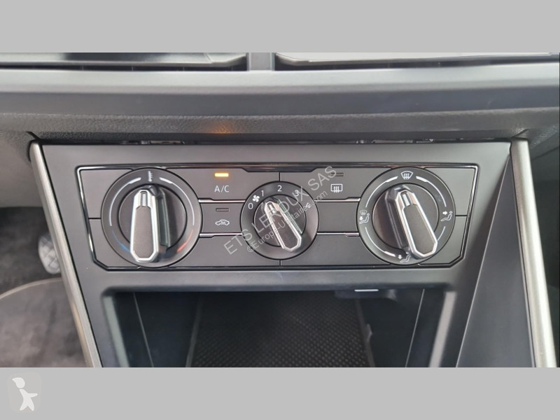عربة نفعية Volkswagen POLO