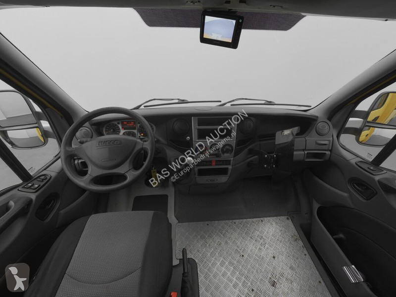 Bedrijfswagen Iveco 35S11