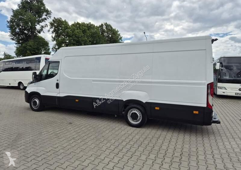 Furgoneta Iveco DAILY 35-140 / SPROWADZONY Z...