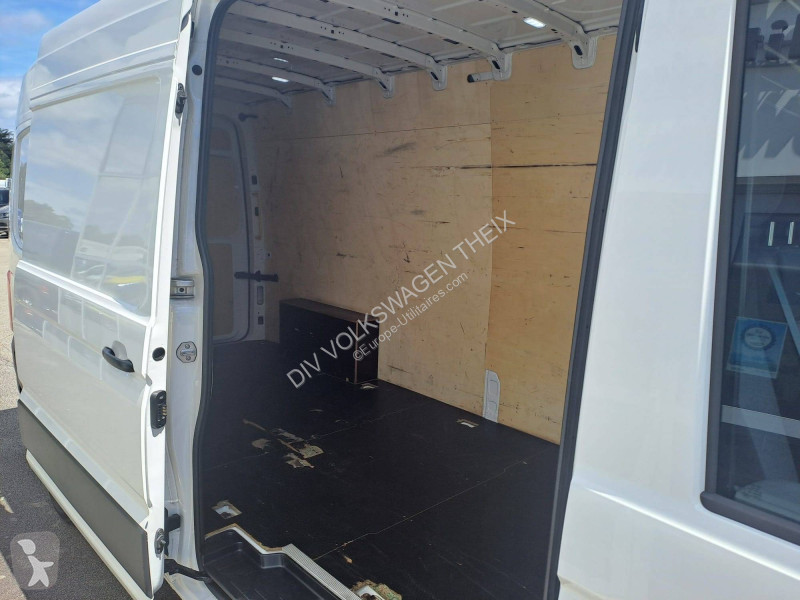 عربة نفعية Volkswagen CRAFTER VAN 35 L4H3 2.0...