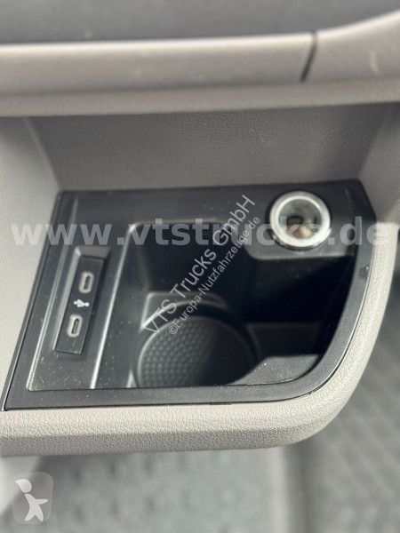 عربة نفعية Volkswagen T6.1 Kombi lang 8 Sitzer...