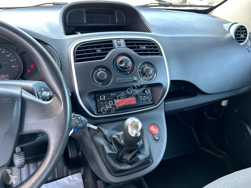Véhicule utilitaire Renault Maxi Grand Volume...