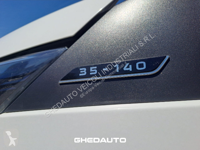 Veicolo commerciale Iveco Daily 35C14H BOX +...