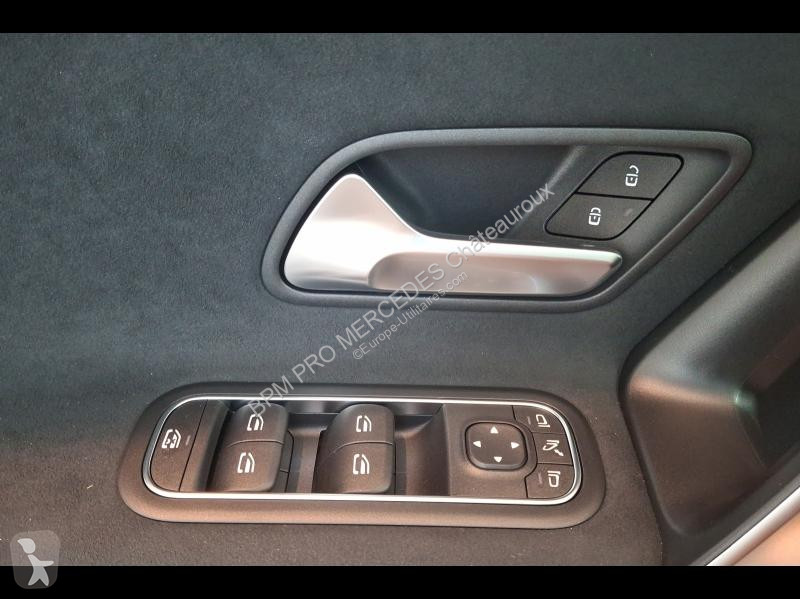 Veicolo commerciale Mercedes 180 d 116ch...
