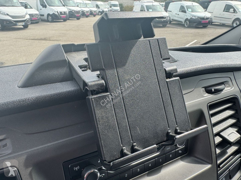 Véhicule utilitaire Ford 320 L1H1 2.0 TDCi 130...