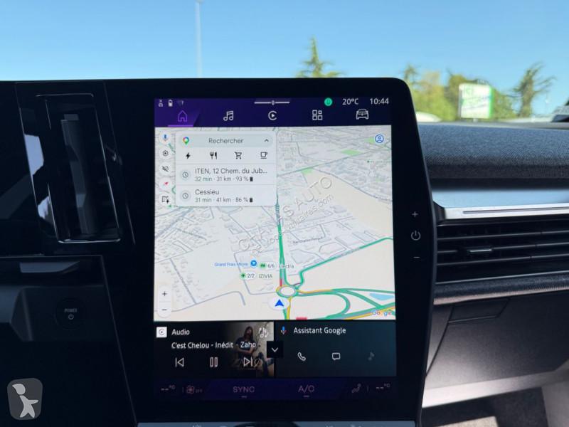 Véhicule utilitaire Renault E-tech 220 ch Techno