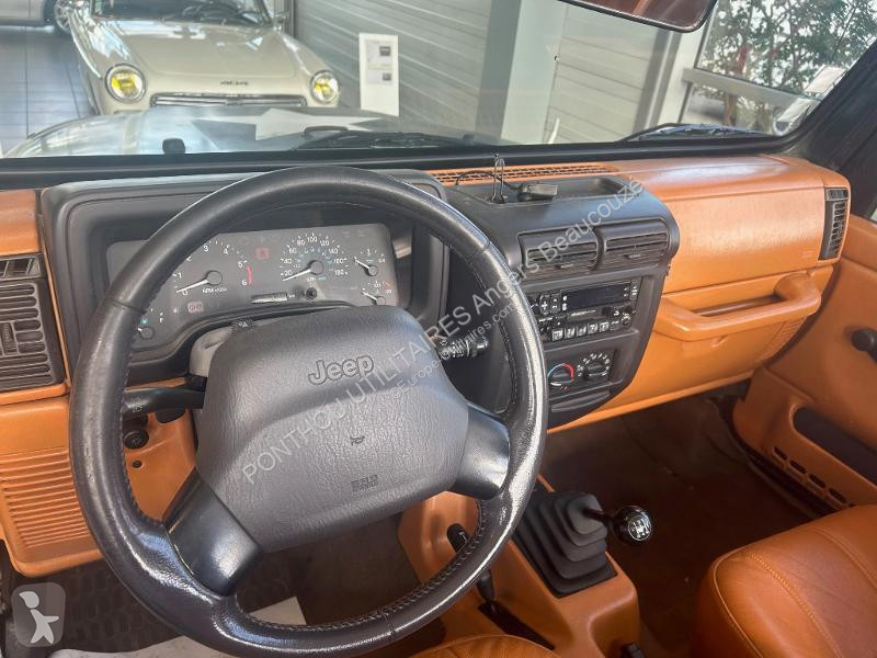 Furgoneta Jeep 4.0 Sahara Boîte mécanique 5 av