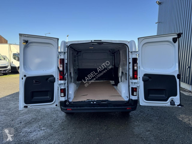 Véhicule utilitaire Renault 2.0