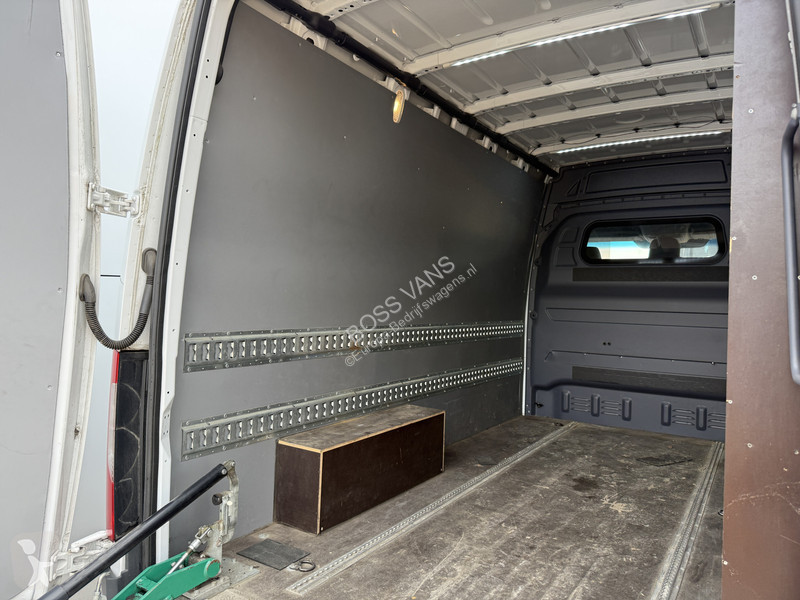 Furgoneta Mercedes 319 3.0 V6 6-cilinder L2H2...