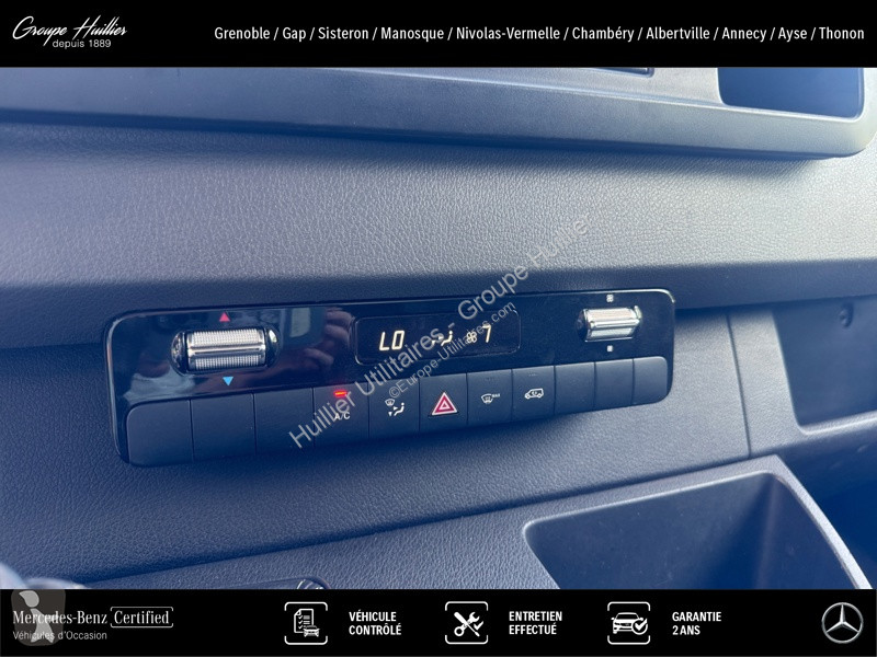 Bedrijfswagen Mercedes 514 CDI 37 benne et coffre