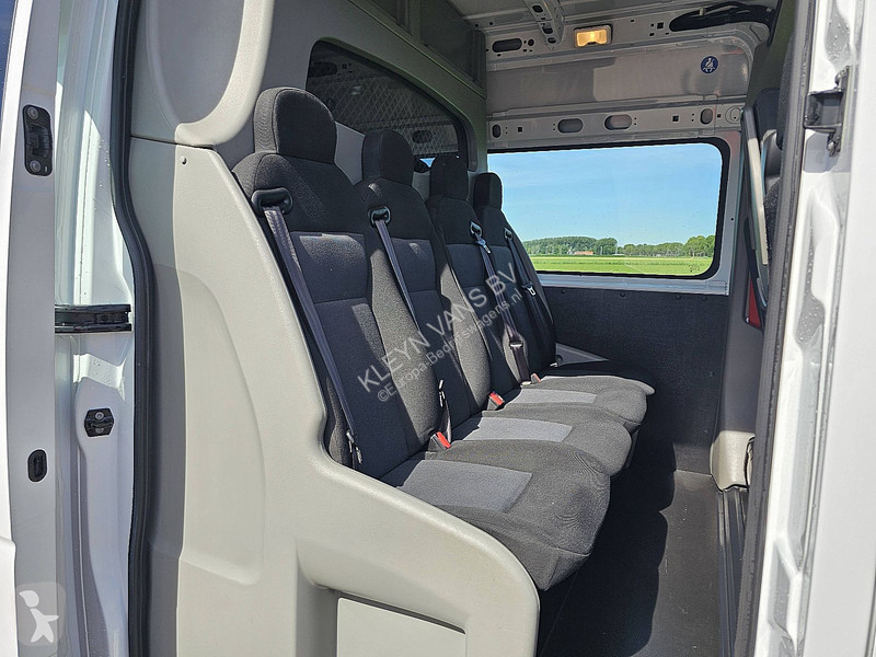 Furgoneta Renault 2.3 Dubbele Cabine