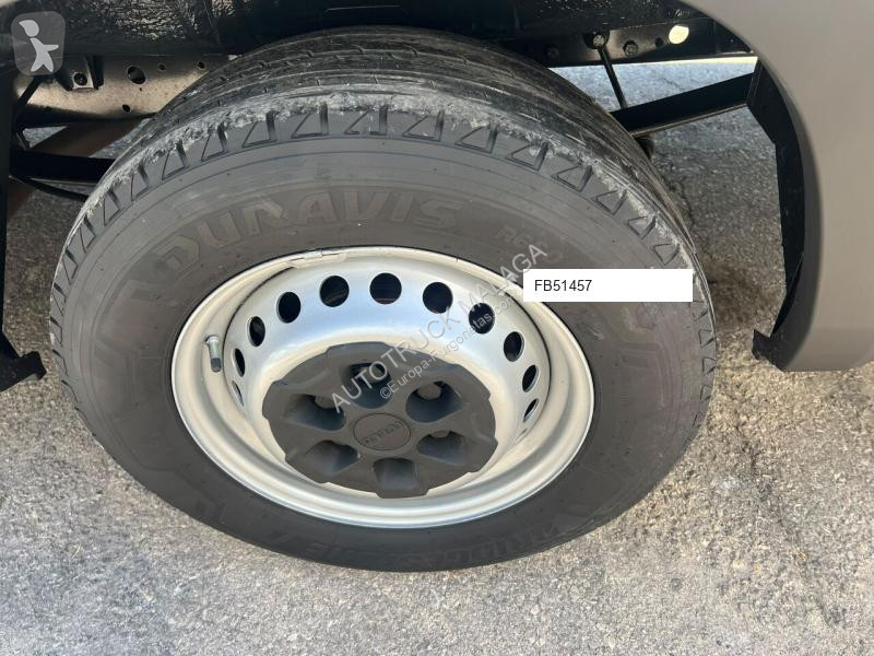 Furgoneta Iveco 35-160
