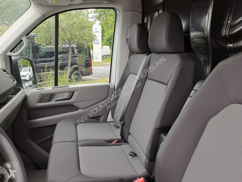 Véhicule utilitaire Volkswagen CRAFTER VAN 35...