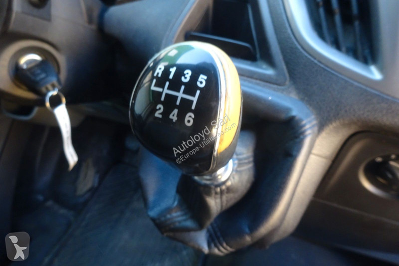 Véhicule utilitaire Ford TRANSIT CUSTOM 2,2...
