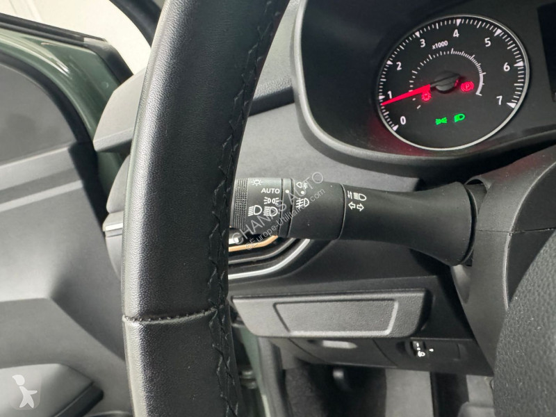 Véhicule utilitaire Dacia 1.0 TCe 110 Extreme...