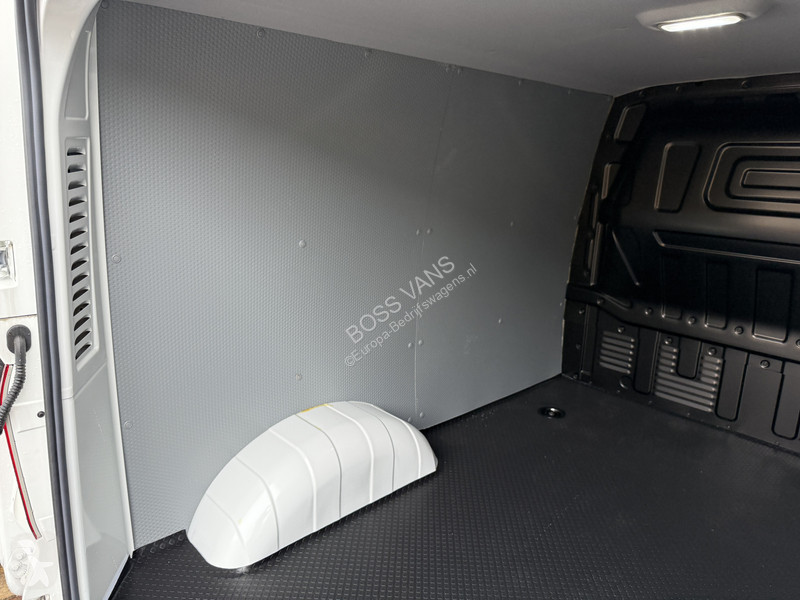 Nyttofordon Maxus 50 kWh 122PK Nieuw! L1 SWB...