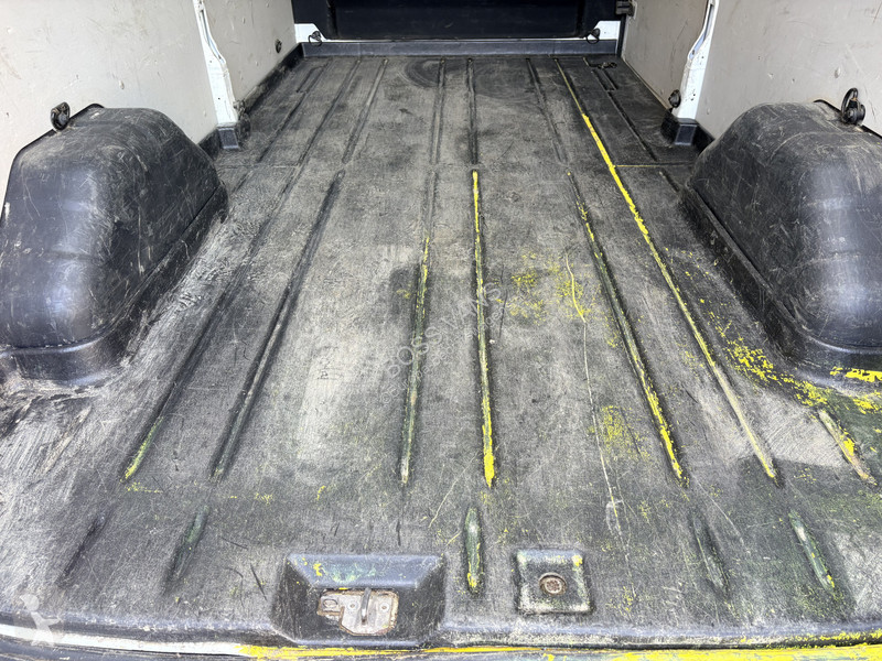 Véhicule utilitaire Ford 350 2.0 TDCI 170PK...