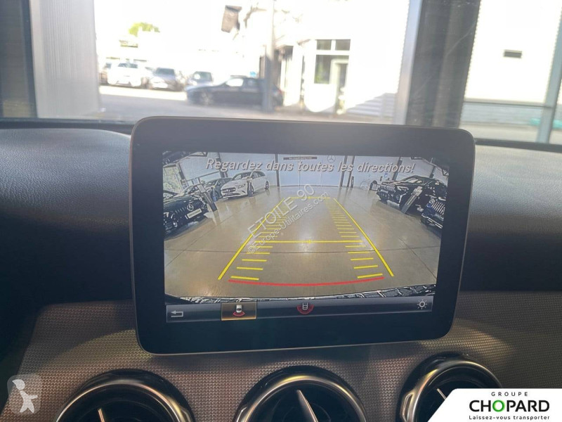 Samochód dostawczy Mercedes GLA 180 7-G DCT