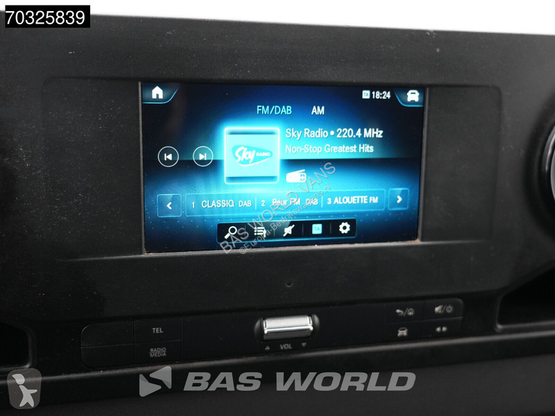 Bedrijfswagen Mercedes 311 CDI L2H2 Airco...