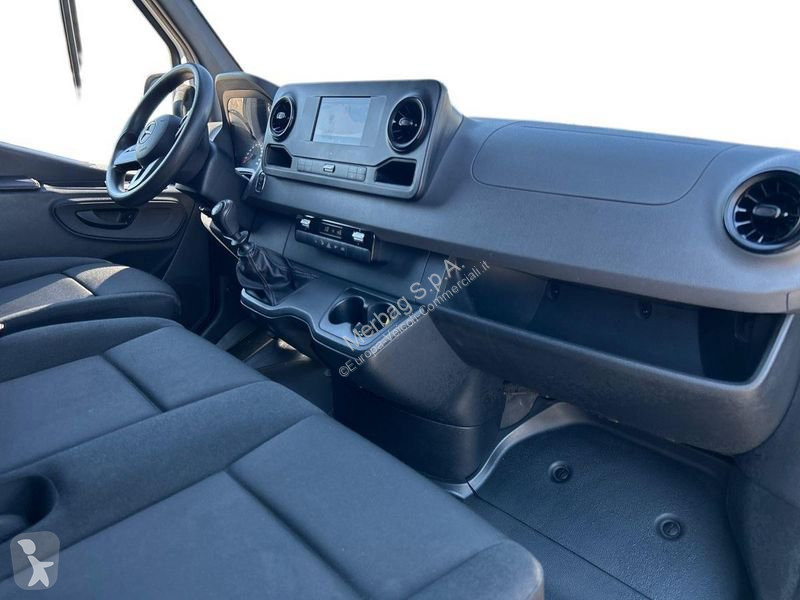 عربة نفعية Mercedes 314 2.1 cdi F 37/35 rwd...