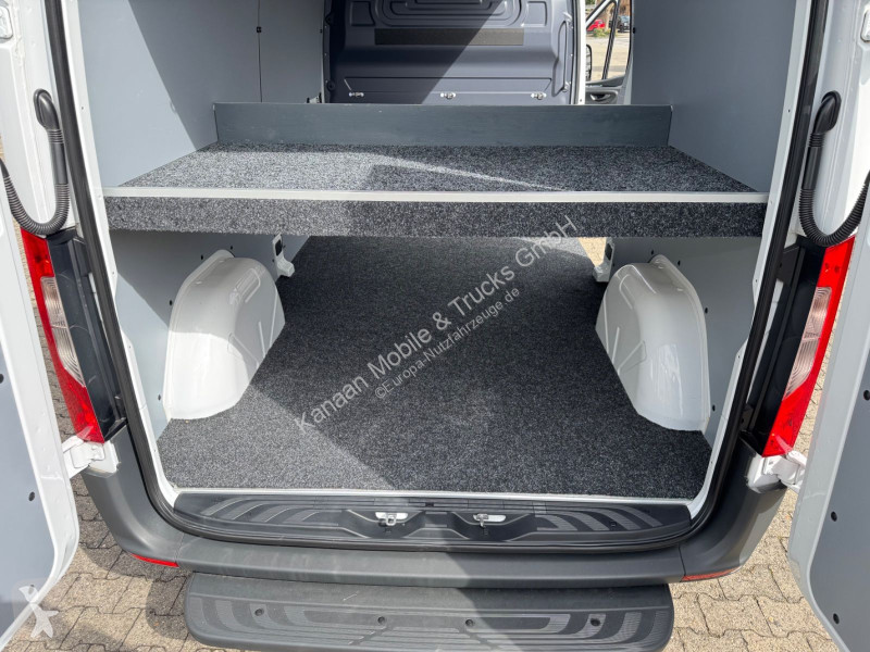 Bedrijfswagen Mercedes 211 CDI III Kasten L2...