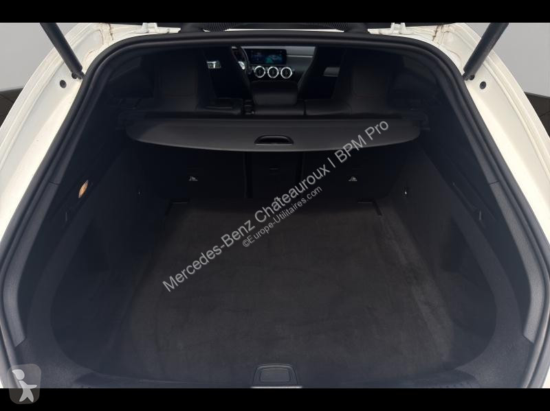 Mercedes CLA Shooting Brake 200 d 150ch AMG...