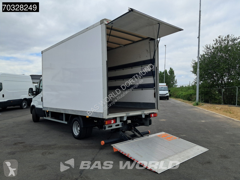 Véhicule utilitaire Iveco 35C16 3.0L...