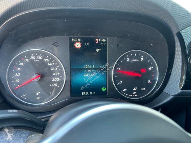 عربة نفعية Mercedes Classe T Long - W420