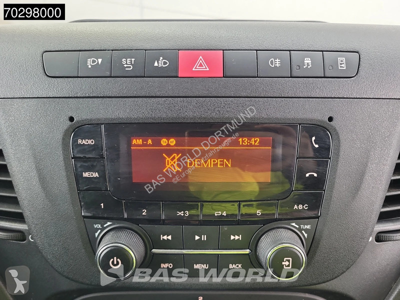 Furgoneta Iveco 35S14 L2H2 3,5t Anhangelast...