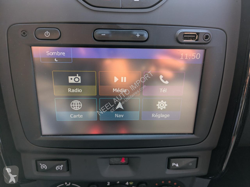 عربة نفعية Dacia DUSTER 1.5 DCI 110CH EDC BOITE...