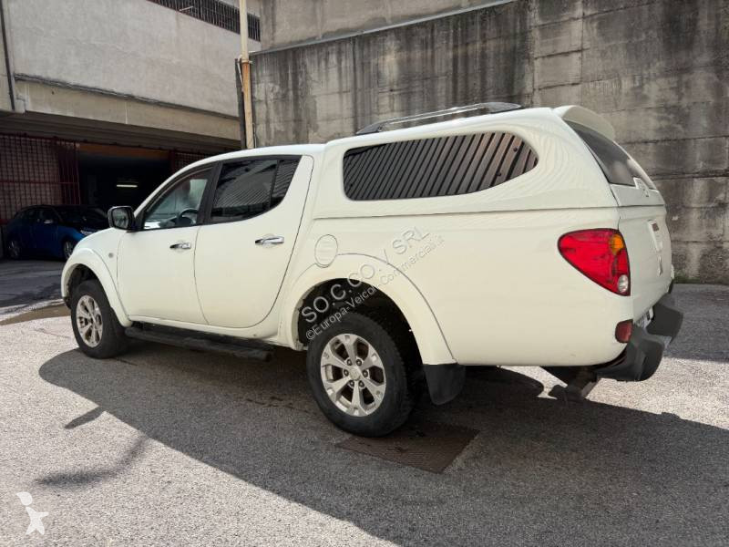 Furgoneta Mitsubishi