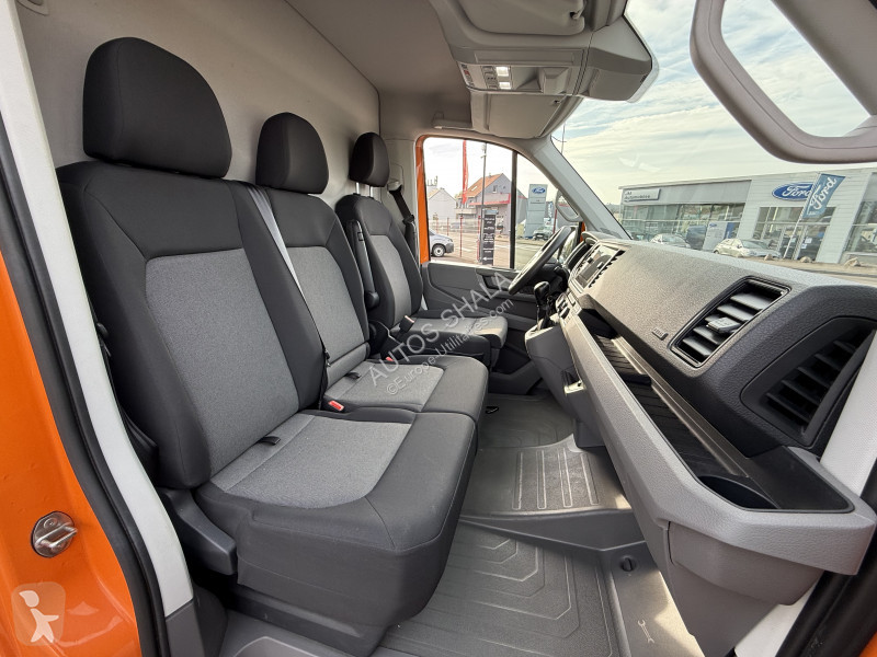 عربة نفعية Volkswagen CRAFTER FG / PRIX HT 20...
