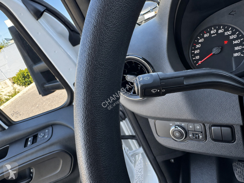 Samochód dostawczy Mercedes 316 HAYON