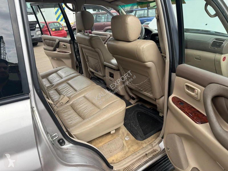 Furgoneta Toyota SUV - V8 - Petrol - 4x4 4WD -...