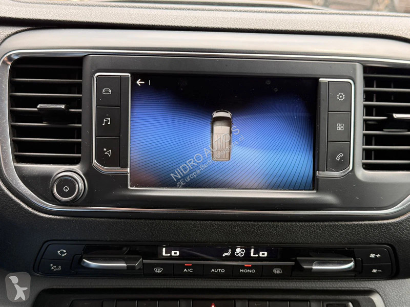 عربة نفعية Toyota 2.0 D Professional 2x...