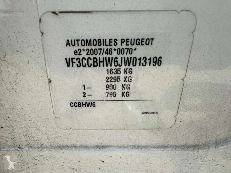 Peugeot  van