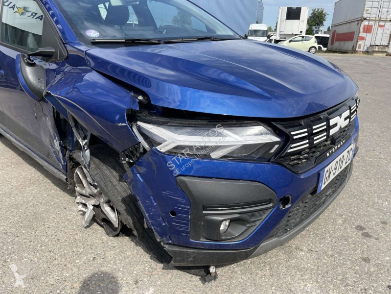 عربة نفعية Dacia