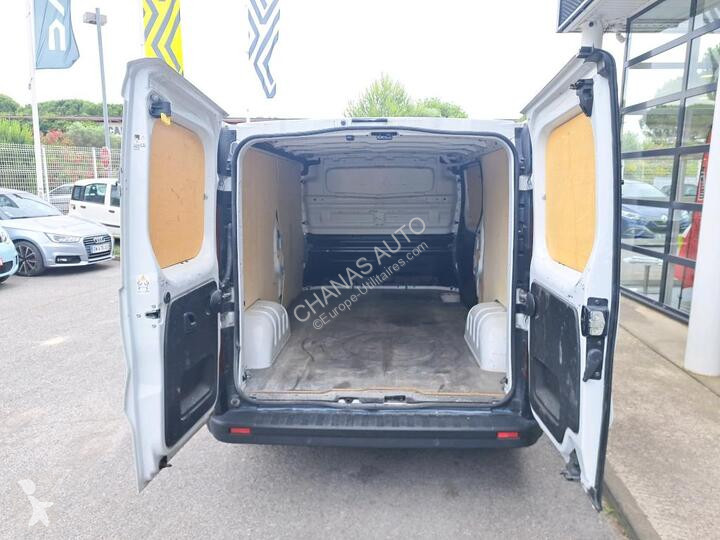 Véhicule utilitaire Renault L2H1 2.0 BLUE DCI...