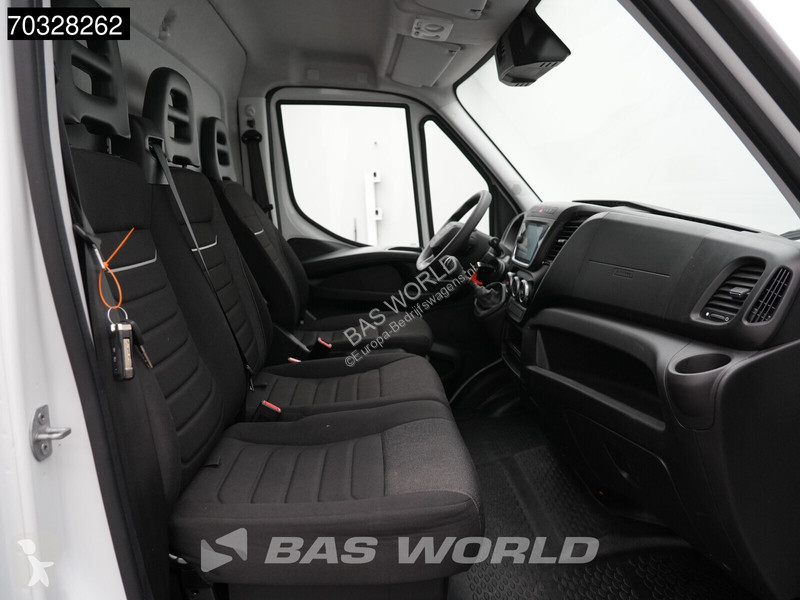 Véhicule utilitaire Iveco 35C16 3.0L Laadklep...