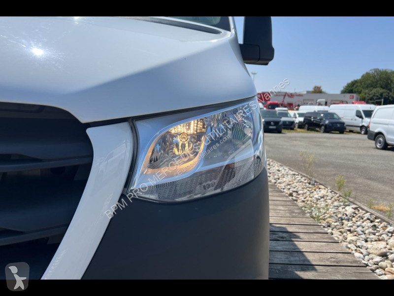 Véhicule utilitaire Mercedes Fg 517 CDI 43 3T5...