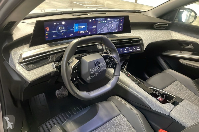 Véhicule utilitaire Peugeot